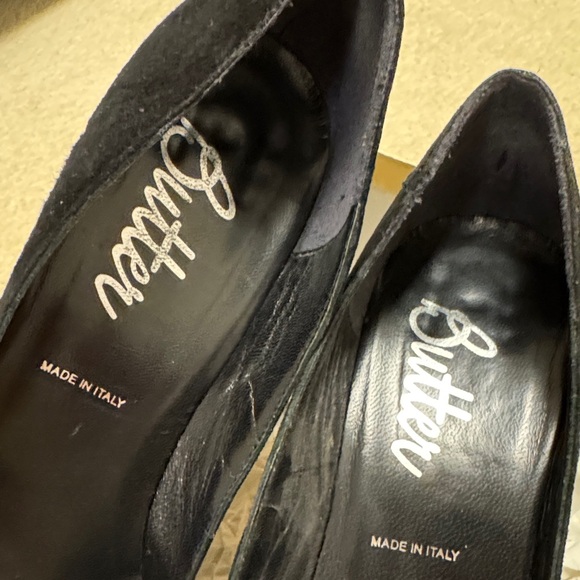 Butter - Picture 2 of 5